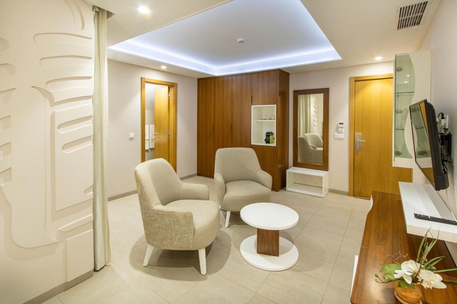 מינדלו Luna Boutique Hotel מראה חיצוני תמונה